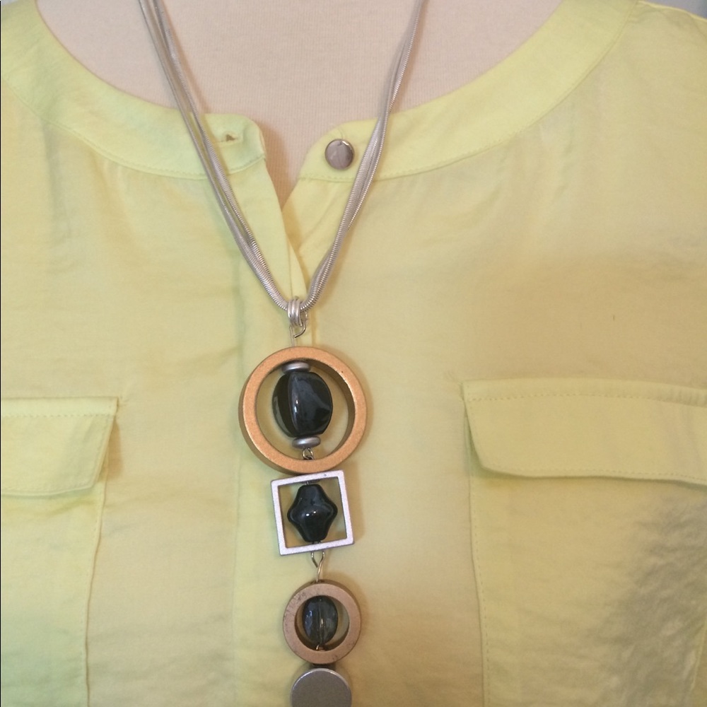 Treska necklace and earrings with jewelry bag - Picture 2 of 7